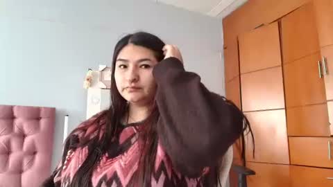 radiantgoddes online show from January 9, 1:13 pm