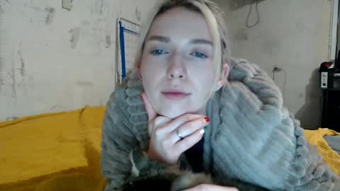 radish666 online show from May 26, 8:19 pm