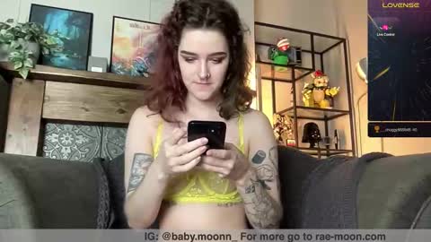 Snapshot of rae_moon chatting on September 30, 6:13 pm Rae online show from September 30, 6:13 pm