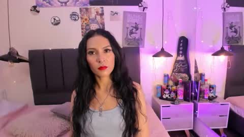 Raia online show from April 18, 3:20 am