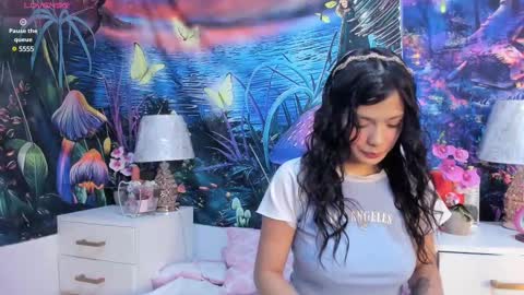 Snapshot of rainbow__coockie chatting on February 14, 2:50 am rainbow__coockie online show from February 14, 2:50 am