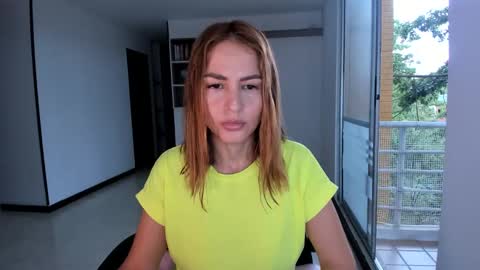 Snapshot of rainbow_jenny chatting on February 28, 8:18 pm Jennyindependent model . online show from February 28, 8:18 pm