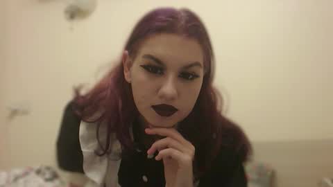 Snapshot of rainyvibe_ chatting on October 22, 5:51 pm rainyvibe_ online show from October 22, 5:51 pm
