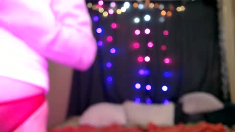    RAMONA Q   online show from January 21, 9:24 am