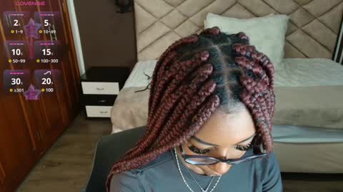Snapshot of raqueljones_ chatting on January 24, 11:48 am Raquel online show from January 24, 11:48 am