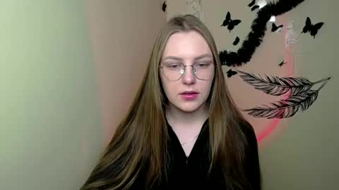 raspberry0101 online show from February 23, 2:18 pm