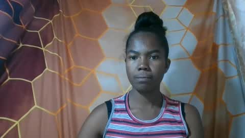 ravavisoaolivia online show from July 4, 9:05 am