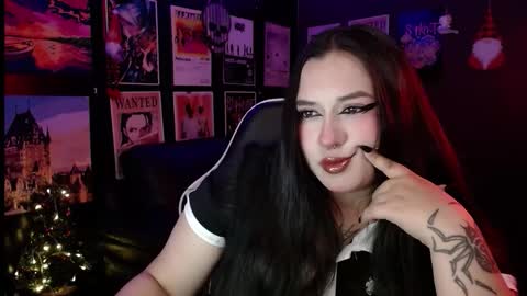 Raven online show from December 17, 8:35 pm