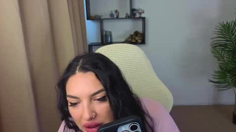 raven_inkk online show from November 4, 11:04 am