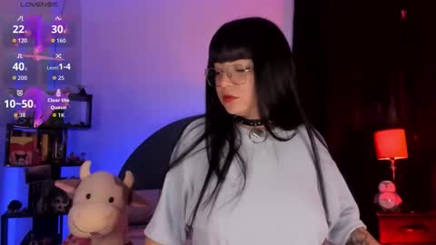 Raven  online show from February 28, 7:52 am