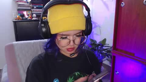 raventh_ online show from September 18, 3:54 pm