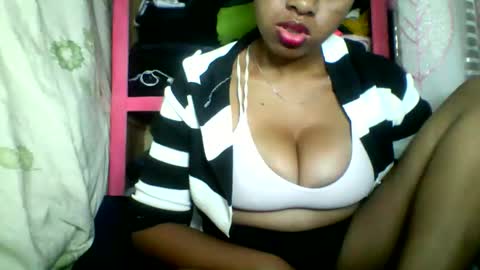 rayana_69 online show from May 15, 9:50 pm