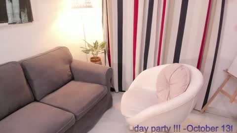 Snapshot of raychell_black chatting on October 6, 3:29 pm Raychell Black online show from October 6, 3:29 pm