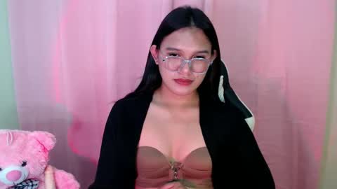 Snapshot of ready2care4youbabe chatting on January 21, 6:23 pm Beth online show from January 21, 6:23 pm
