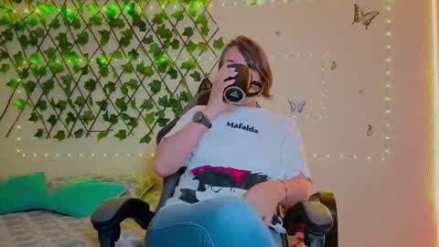 Rebbeca online show from October 30, 11:00 am