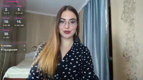 Rebecca online show from January 10, 4:33 pm