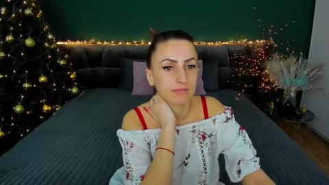 rebecca_diamonds online show from January 22, 6:52 am