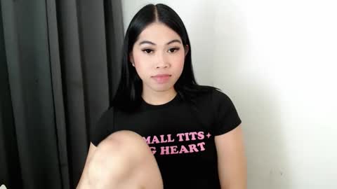 its me asian rebecca online show from February 1, 7:12 pm