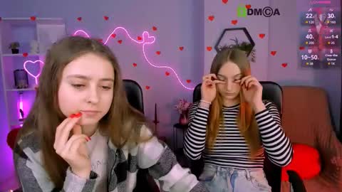 rebecca_smile_ online show from February 23, 1:21 pm