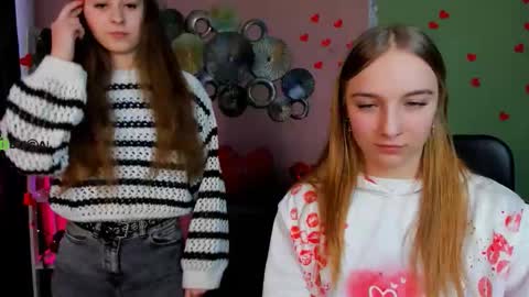 rebecca_smile_ online show from February 9, 1:35 pm