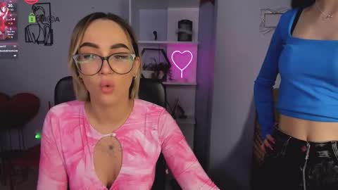 rebecca_smile_ online show from January 15, 2:56 pm