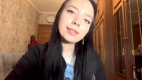 Sofia online show from December 4, 2:08 pm