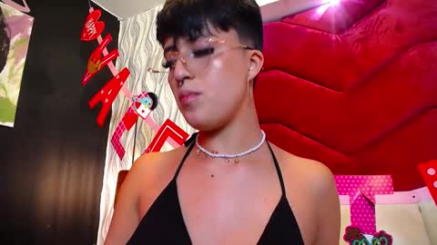 Snapshot of rebeka_baker chatting on February 21, 12:05 am REBEKA online show from February 21, 12:05 am