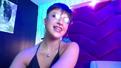 Snapshot of rebeka_baker chatting on February 2, 12:09 am REBEKA online show from February 2, 12:09 am