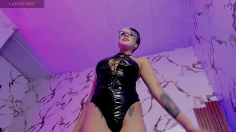 Snapshot of rebeka_baker chatting on September 19, 2:32 am REBEKA online show from September 19, 2:32 am