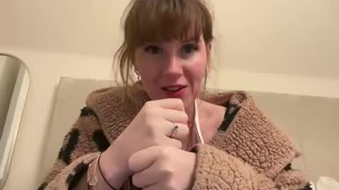 Rosie online show from November 26, 4:08 pm