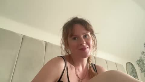 Rosie online show from October 14, 12:30 pm