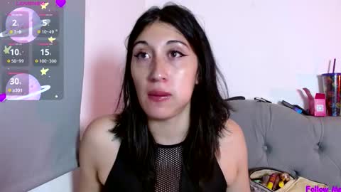 IG   OF red moonn online show from December 1, 5:22 am