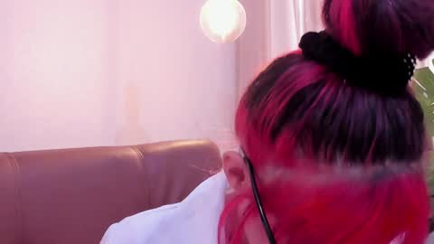 Snapshot of redmeloddy chatting on January 30, 7:59 pm Meloddy online show from January 30, 7:59 pm