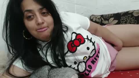 Snapshot of reeapassion chatting on January 18, 8:19 pm Reea online show from January 18, 8:19 pm