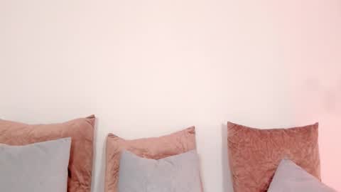 Regina  online show from September 11, 5:52 am