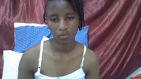 Snapshot of rellings_maya chatting on October 2, 5:01 am rellings-maya online show from October 2, 5:01 am