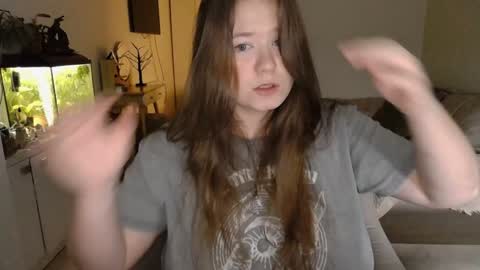 Snapshot of remirann_ chatting on December 2, 4:40 pm Ann OF - remirann21 online show from December 2, 4:40 pm
