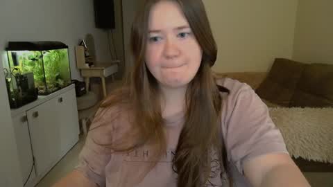 Snapshot of remirann_ chatting on February 1, 7:15 am Ann OF - remirann21 online show from February 1, 7:15 am