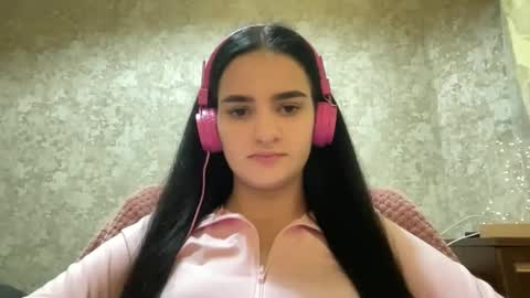 Snapshot of renata_a1 chatting on October 15, 8:00 pm Renata online show from October 15, 8:00 pm