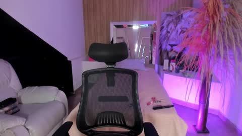 Renata online show from March 25, 4:49 am