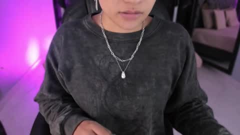 Renee Shelby online show from February 16, 7:58 pm