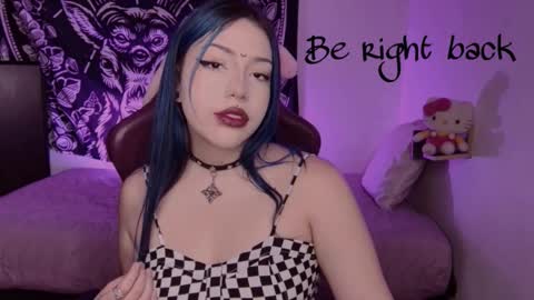 Snapshot of revenmiller_ chatting on October 11, 8:00 pm Reven online show from October 11, 8:00 pm
