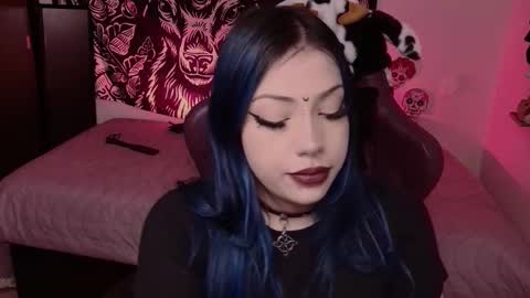 Snapshot of revenmiller_ chatting on October 10, 1:38 pm Reven online show from October 10, 1:38 pm