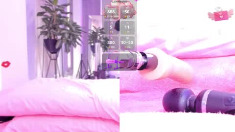 Rebecca y sarih online show from December 29, 8:04 pm