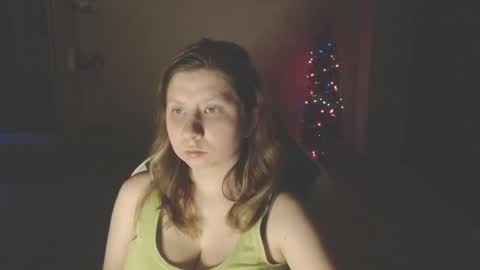 Snapshot of richemily chatting on January 4, 1:42 pm Emily online show from January 4, 1:42 pm
