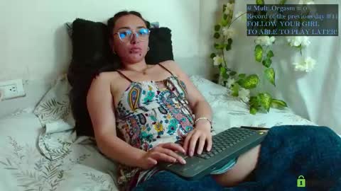 Candy online show from March 18, 3:00 am