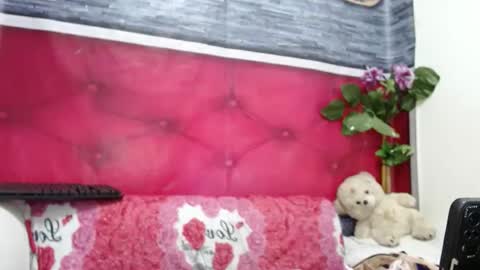 RIHANNA online show from December 28, 5:44 am