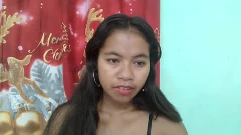 rinah856024 online show from February 12, 4:00 pm