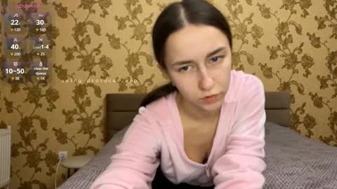 ririloovesu online show from December 3, 5:48 pm