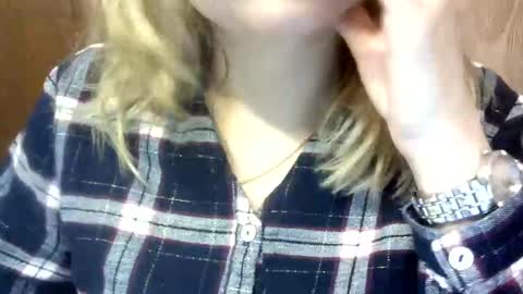 RiveraMaureen online show from December 23, 6:37 pm